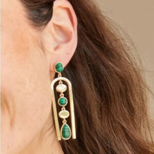 Francesca’s Chandelier Fashion Earrings Upside Down U Shape New